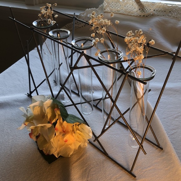 Test tube decor - flower vase - chemist - modern style decor - metal & glass - Picture 6 of 8